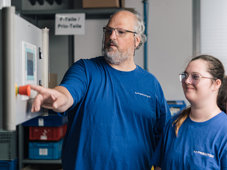 Precitec provides training in various professions